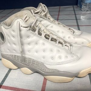 SIZE - 7.5 Jordan 13 Retro (Women’s) Phantom